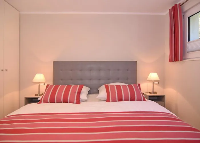 Luv &amp Lee, Whg 7 * 韦斯特兰